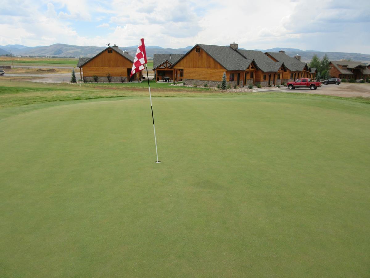 Townhomes On The Green Afton Exteriör bild